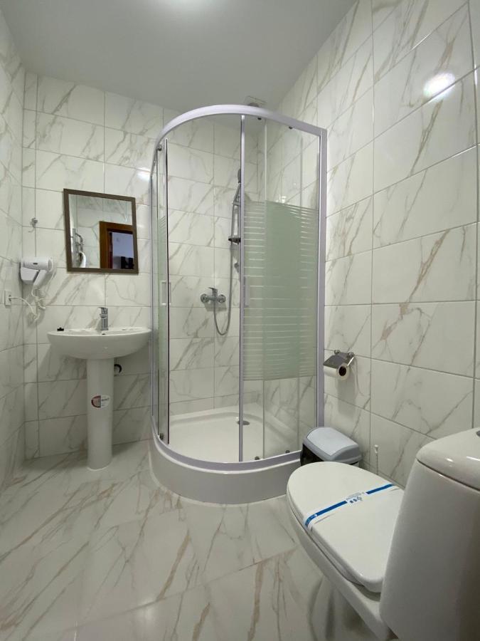 Hotel Rover Lviv Luaran gambar